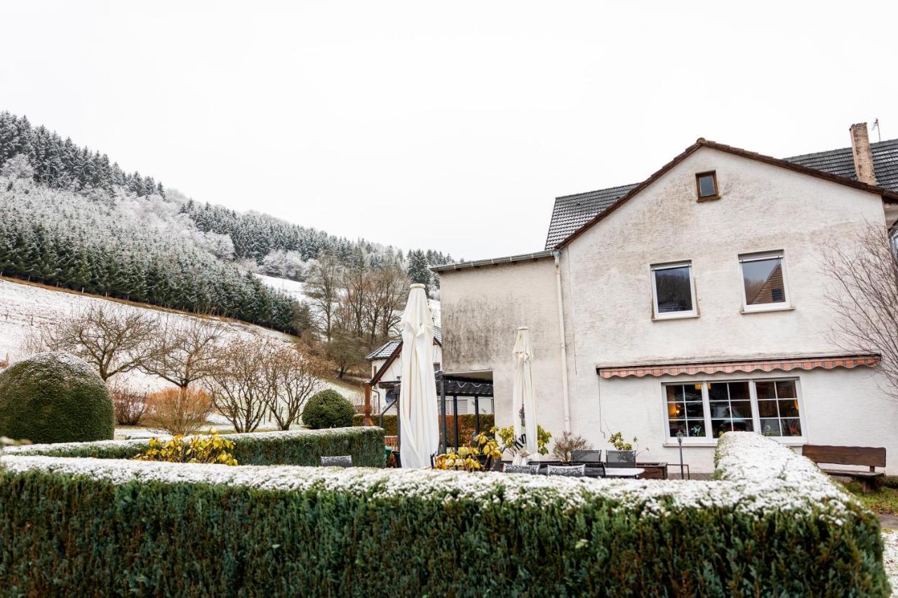 Hotel Tiefenhagen Sauerland Lennestadt Exterior foto