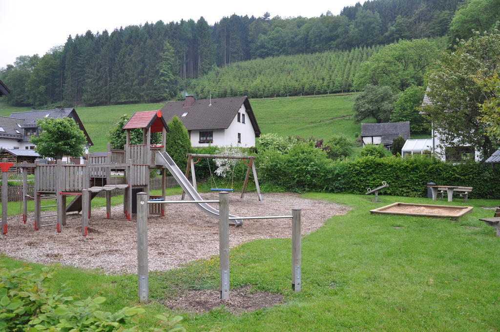 Hotel Tiefenhagen Sauerland Lennestadt Exterior foto